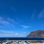 Paulmarie Superior Ocean Lounge *