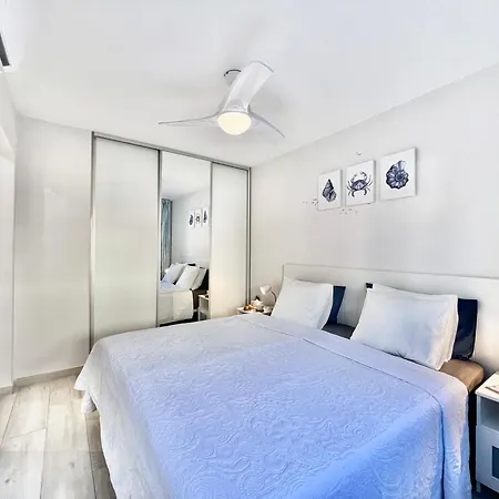 Superior Ocean Lounge Apartment With Panoramic Terrace *