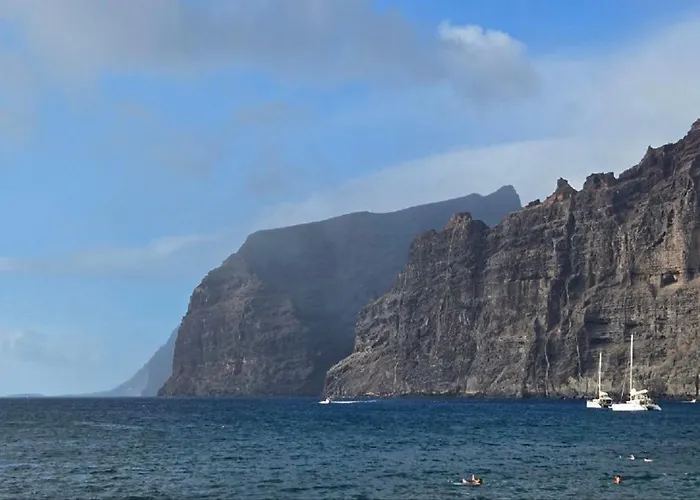 Paulmarie Superior Ocean Lounge