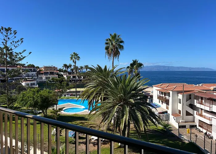 Paulmarie Superior Ocean Lounge Apartment