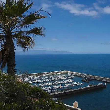 Superior Ocean Lounge Apartment With Panoramic Terrace