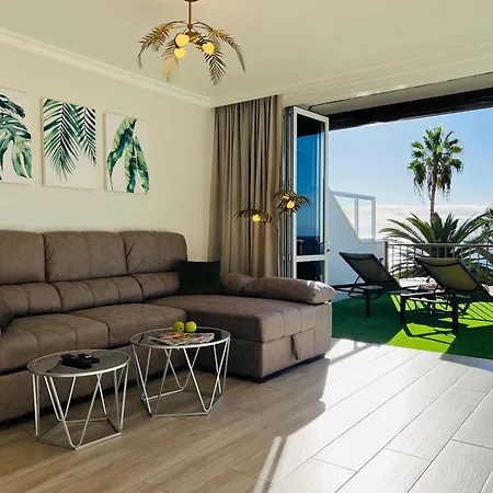 Superior Ocean Lounge Apartment With Panoramic Terrace * Acantilado de los Gigantes