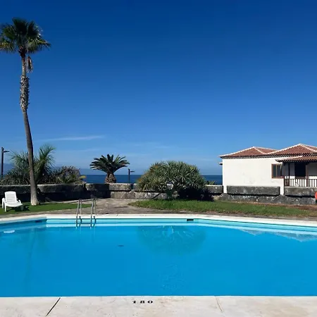 Superior Ocean Lounge Apartment With Panoramic Terrace Apartmán