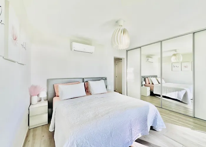 Paulmarie Superior Ocean Lounge Apartament